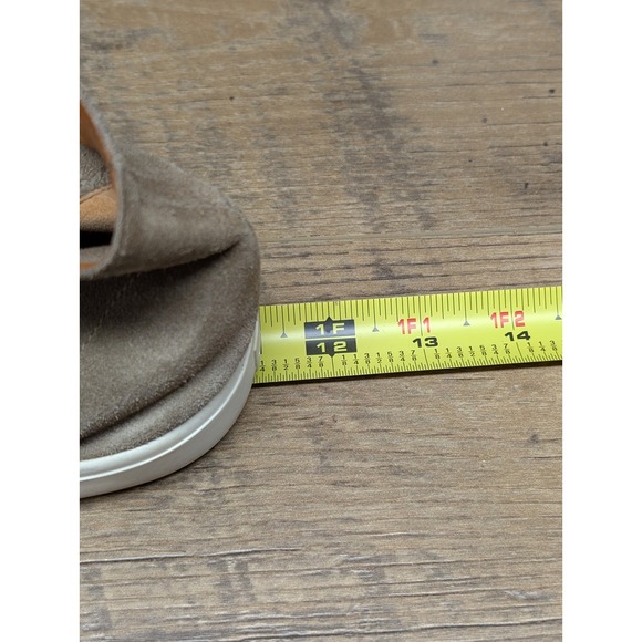 Vince Suede Chukka Sneakers Women's Size 9 Taupe Minimalist Quiet Luxury - Picture 15 of 16